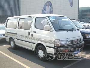 車両 ＆ 日本語 ガイド 金杯ワゴン車