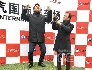 車を通して観る・知る 上海