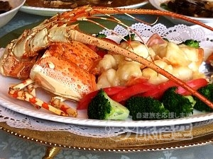 万宝海鮮舫 レストラン 大連