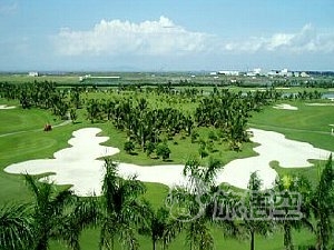 香港発 深セン 航港 ゴルフ コース